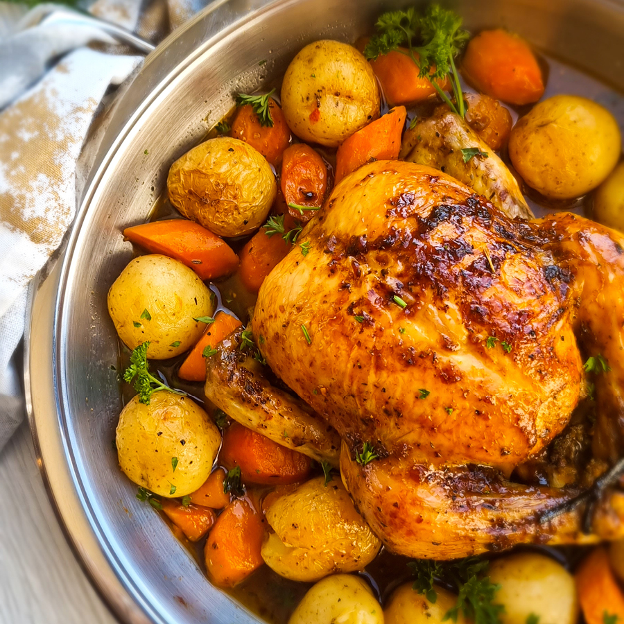 One-pot roast chicken & veg | Easy meals Recipes | AMC Cookware